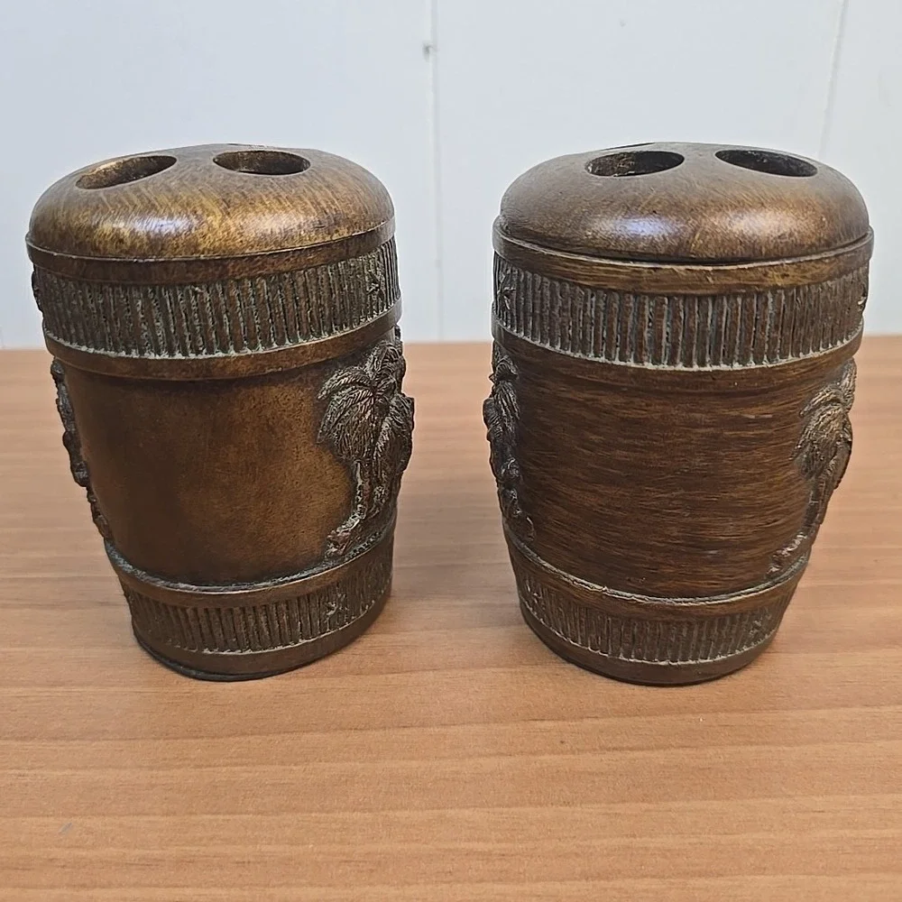 Carved Wood Toothbrush Holder Beach Tiki Palm Trees Elephants Trunks Up Set of 2